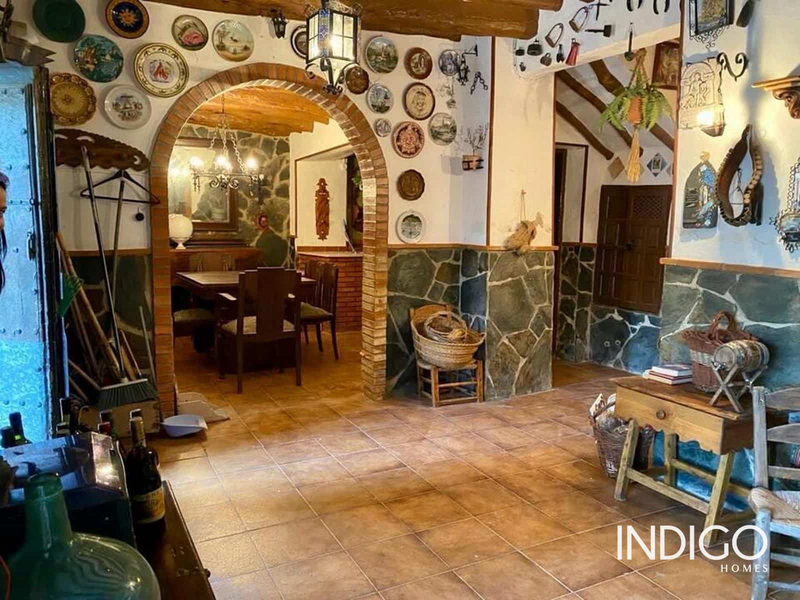 4 chambre Villa/Maison à vendre à Priego de Cordoba avec garage - 300 000 € (Ref: 9181987)