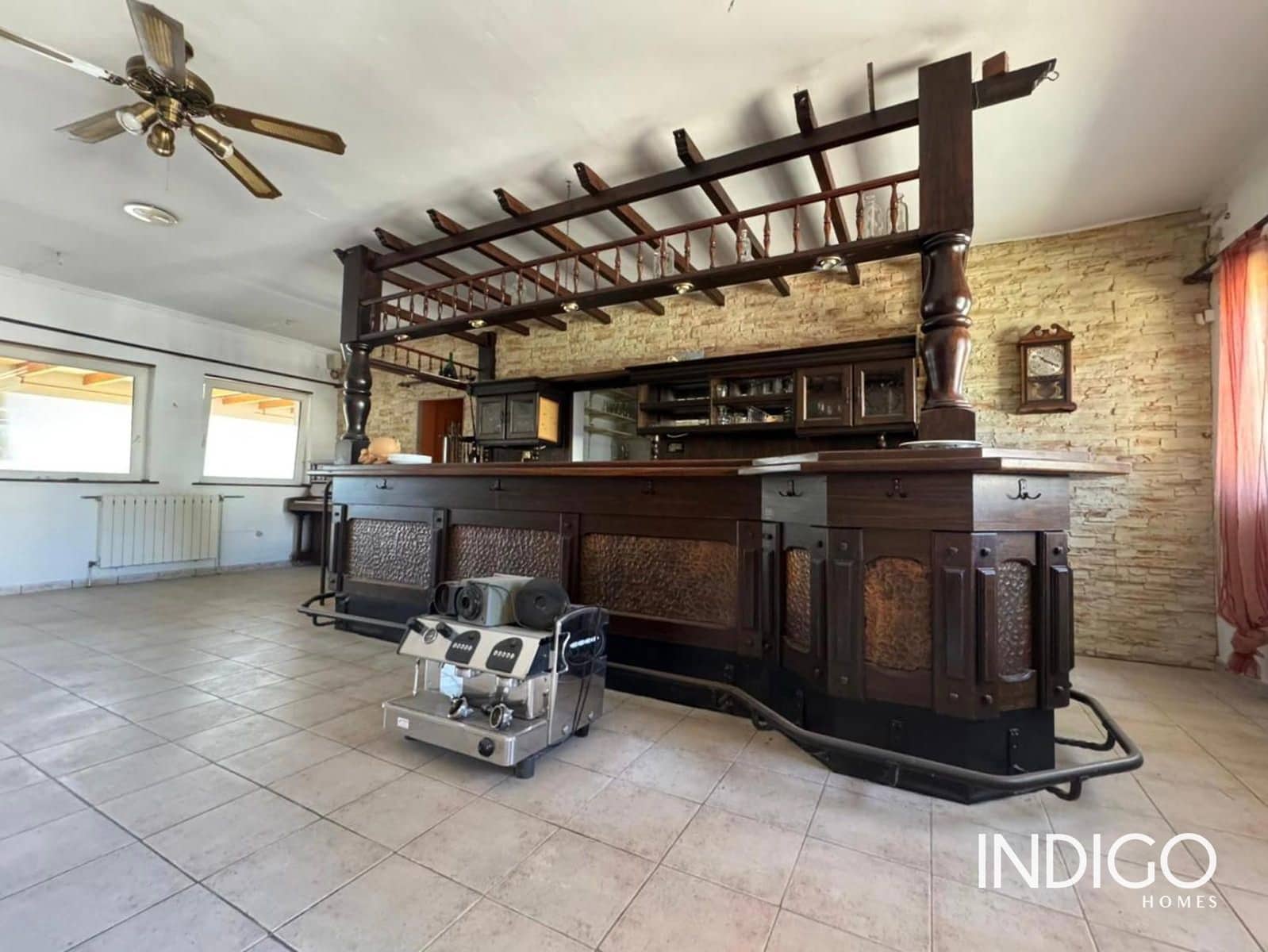 4 bedroom Villa for sale in Benissa with garage - € 625,000 (Ref: 9207813)