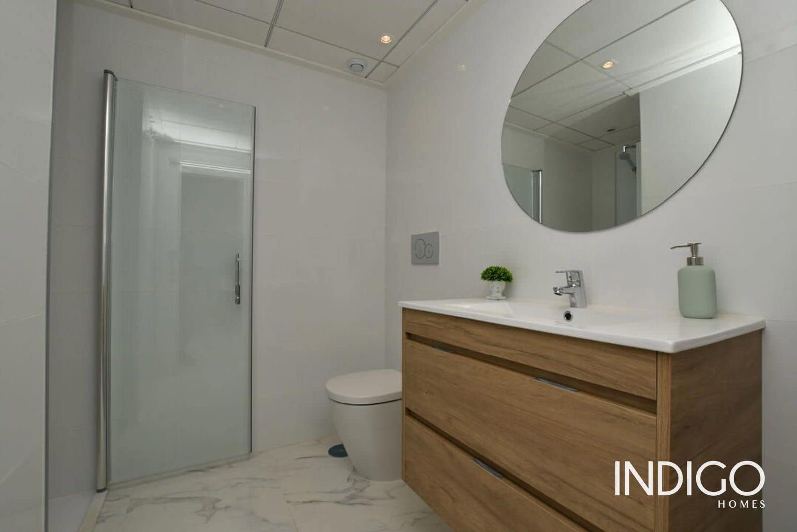 2 bedroom Flat for sale in Torrevieja with pool garage - € 239,900 (Ref: 9235291)