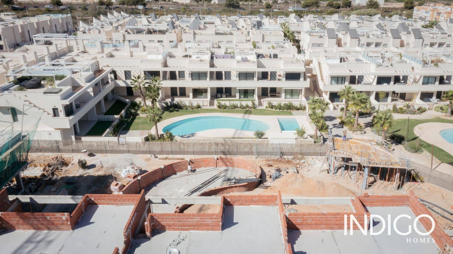 2 slaapkamer Flat te koop in Torrevieja met zwembad garage - € 360.000 (Ref: 9244452)