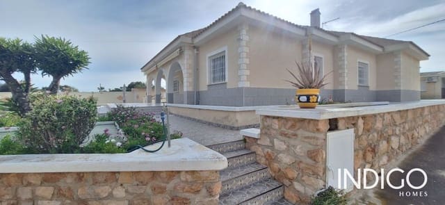 7 slaapkamer Villa te koop in Alicante stad met zwembad garage - € 630.000 (Ref: 9273147)