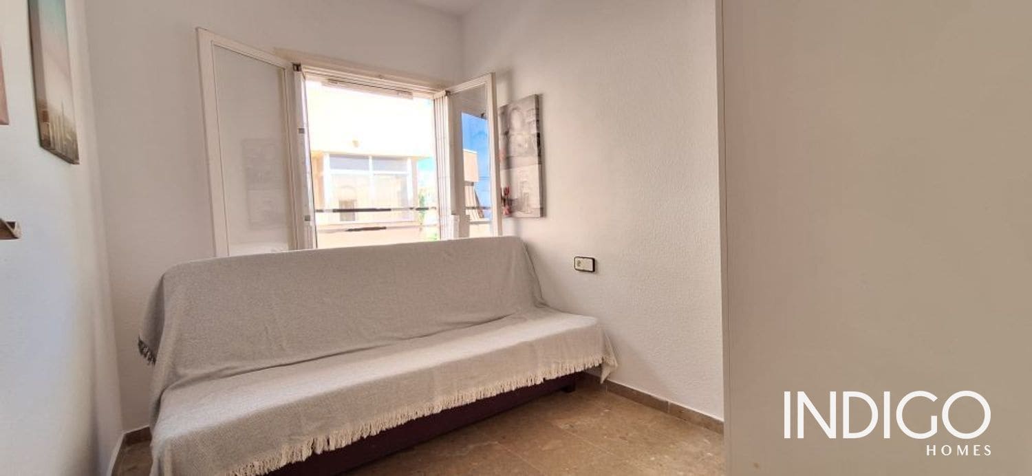 3 bedroom Flat for sale in Santa Pola with garage - € 299,000 (Ref: 9274146)