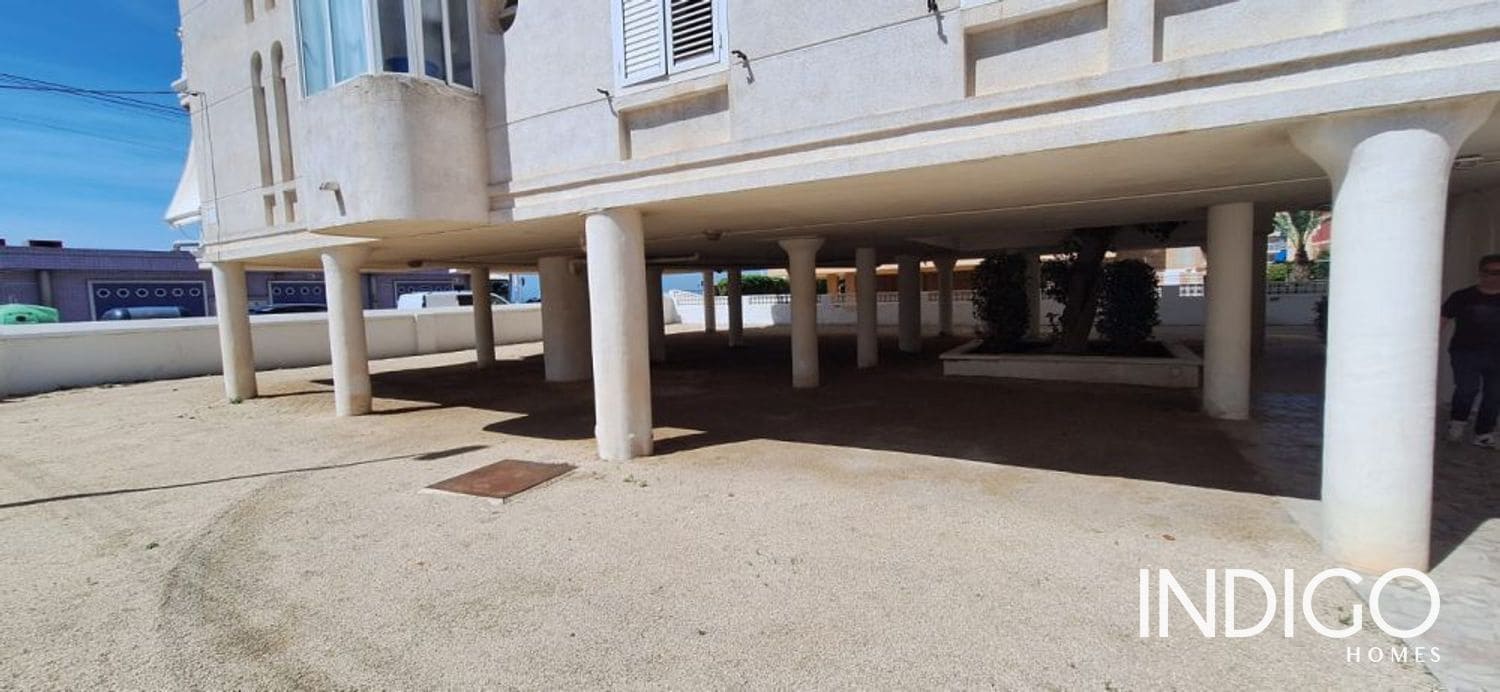 3 bedroom Flat for sale in Santa Pola with garage - € 299,000 (Ref: 9274146)