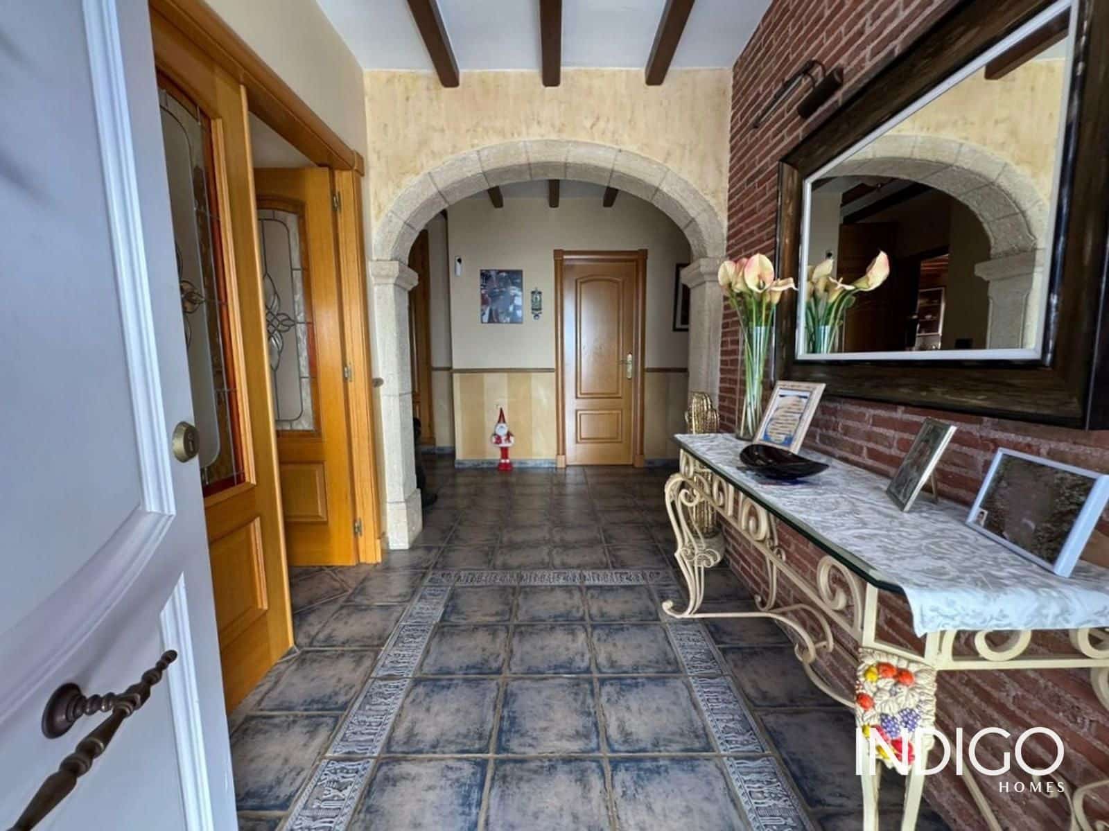 4 chambre Villa/Maison à vendre à San Vicente / Sant Vicent del Raspeig avec piscine garage - 550 000 € (Ref: 9355327)