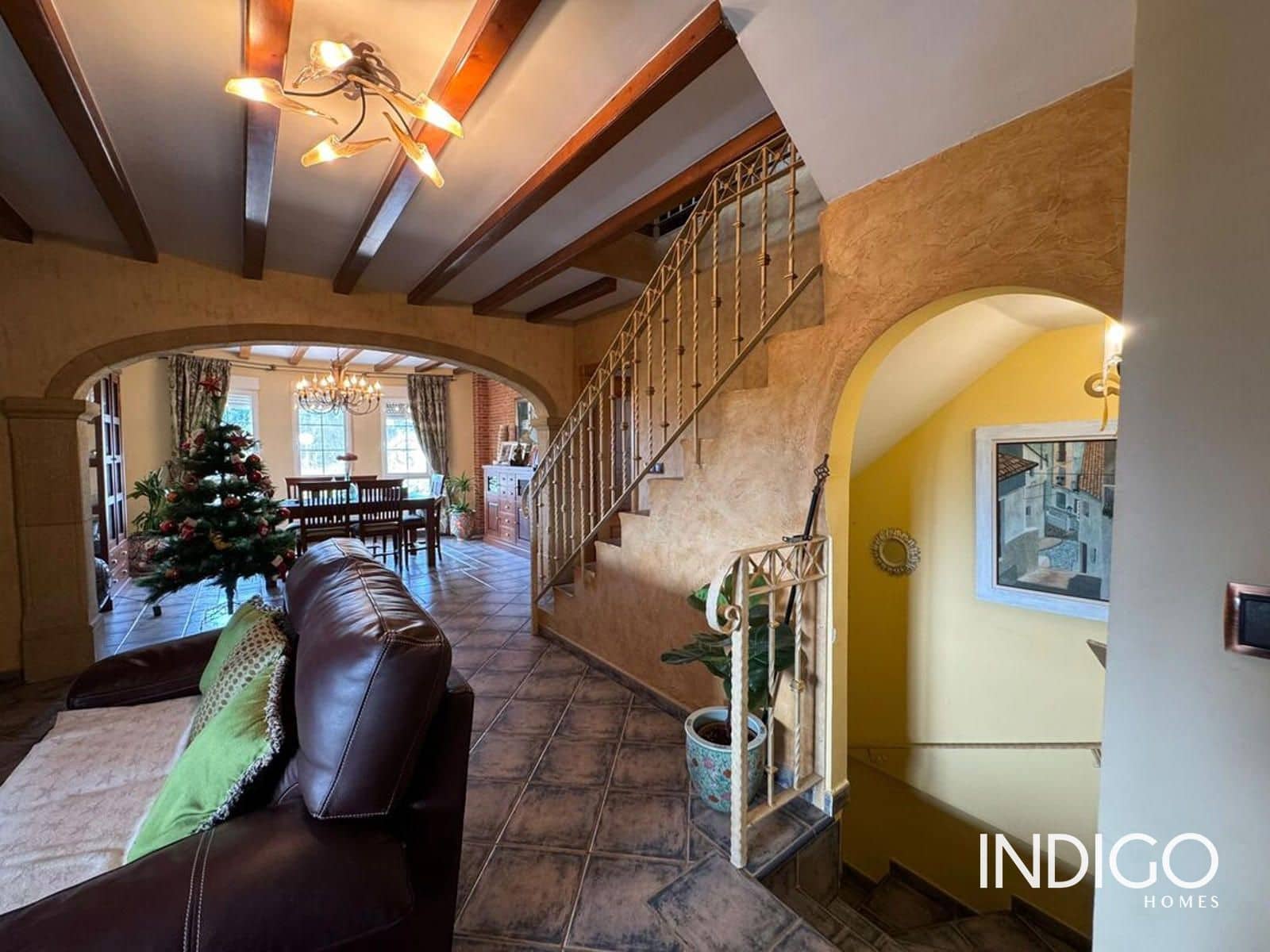 4 chambre Villa/Maison à vendre à San Vicente / Sant Vicent del Raspeig avec piscine garage - 550 000 € (Ref: 9355327)