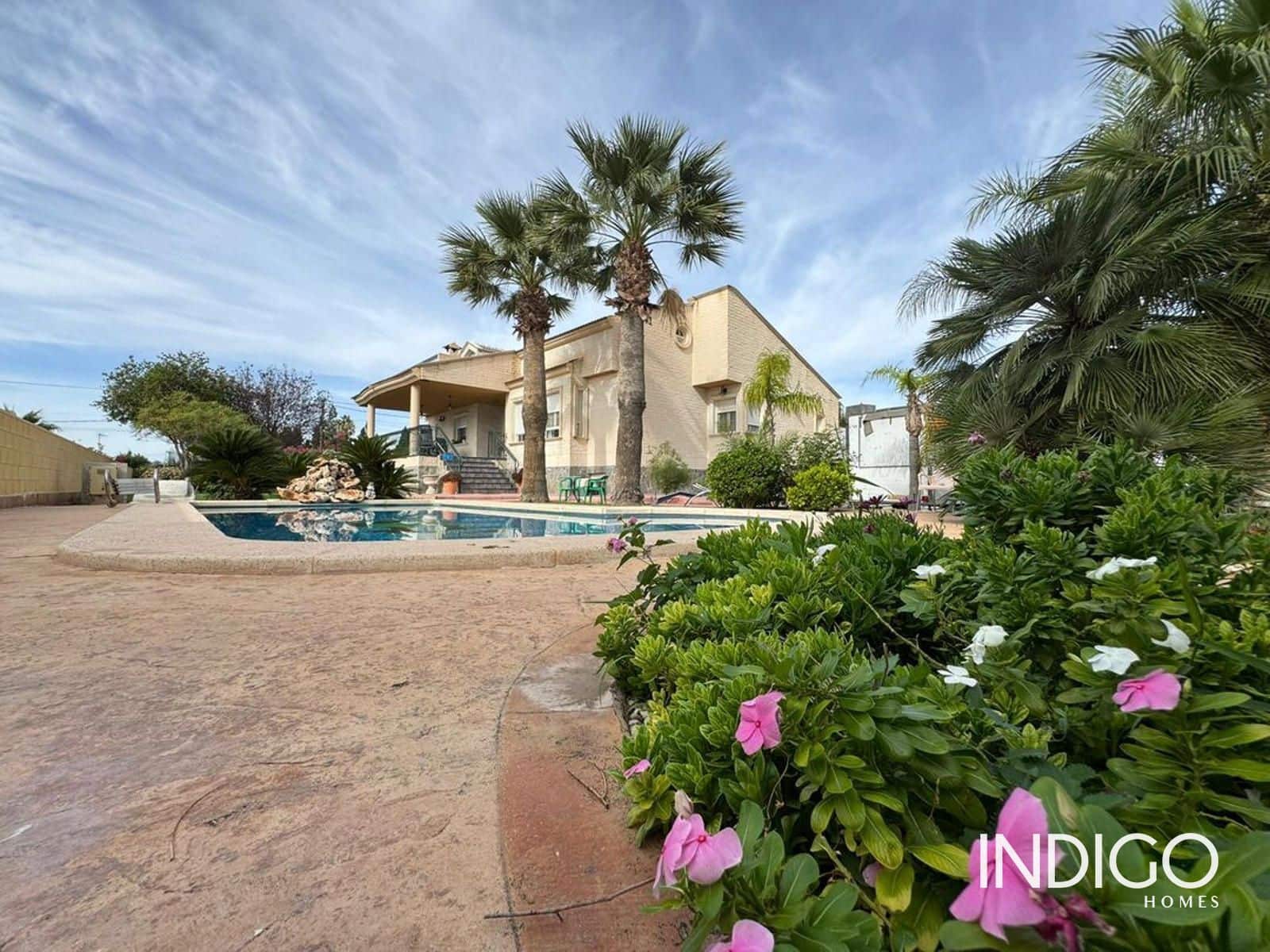 4 chambre Villa/Maison à vendre à San Vicente / Sant Vicent del Raspeig avec piscine garage - 550 000 € (Ref: 9355327)