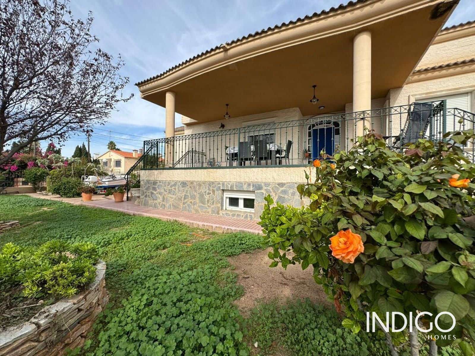 4 chambre Villa/Maison à vendre à San Vicente / Sant Vicent del Raspeig avec piscine garage - 550 000 € (Ref: 9355327)