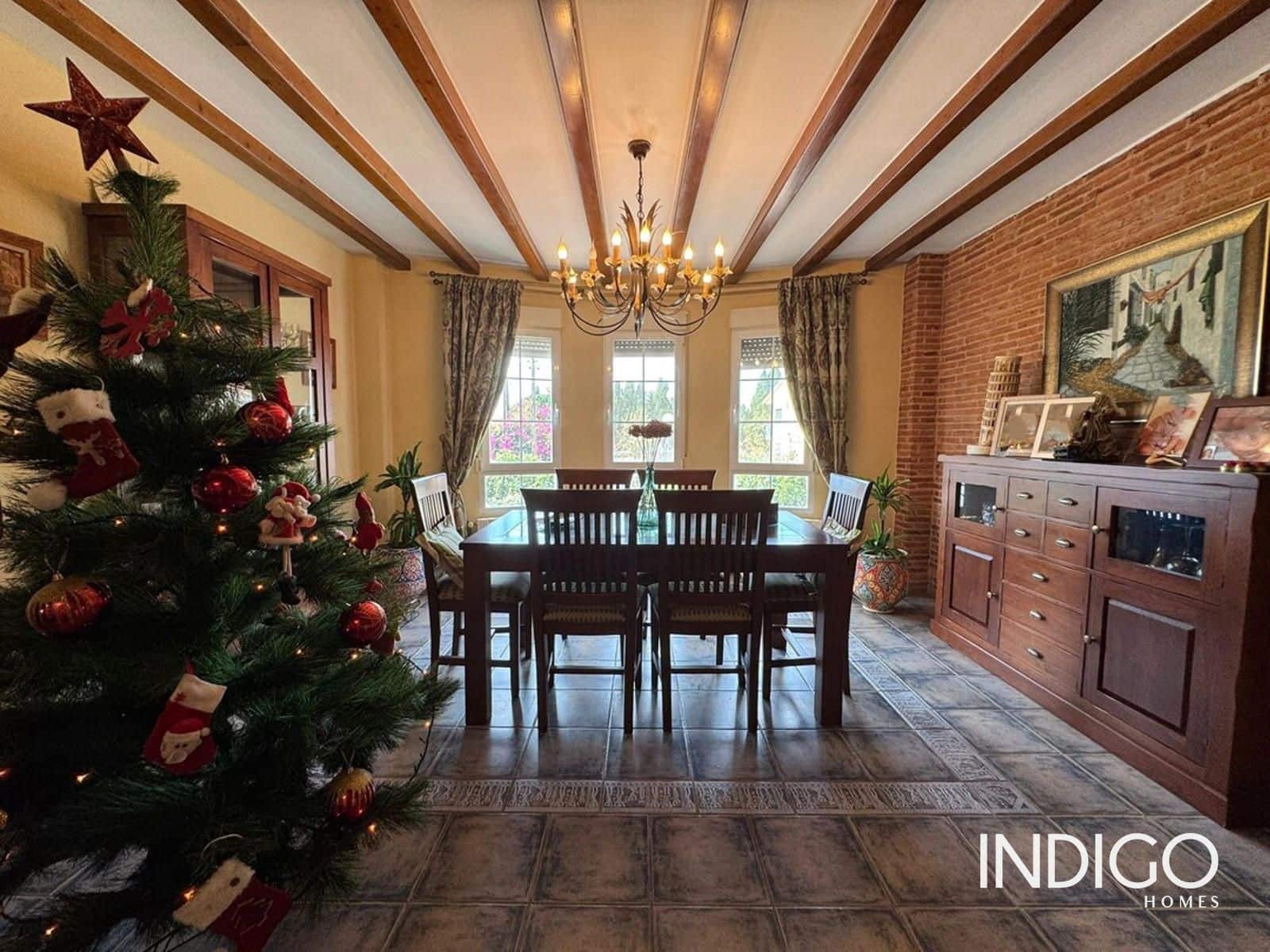 4 chambre Villa/Maison à vendre à San Vicente / Sant Vicent del Raspeig avec piscine garage - 550 000 € (Ref: 9355327)