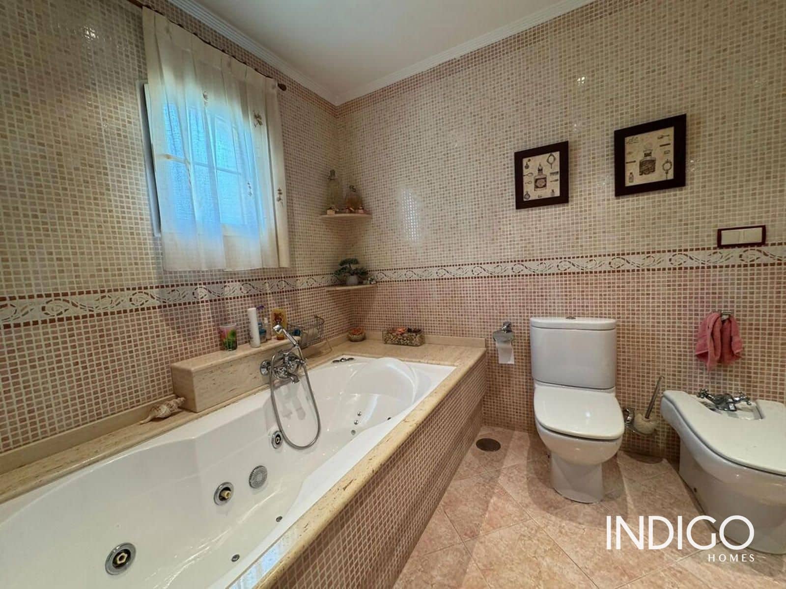 4 chambre Villa/Maison à vendre à San Vicente / Sant Vicent del Raspeig avec piscine garage - 550 000 € (Ref: 9355327)