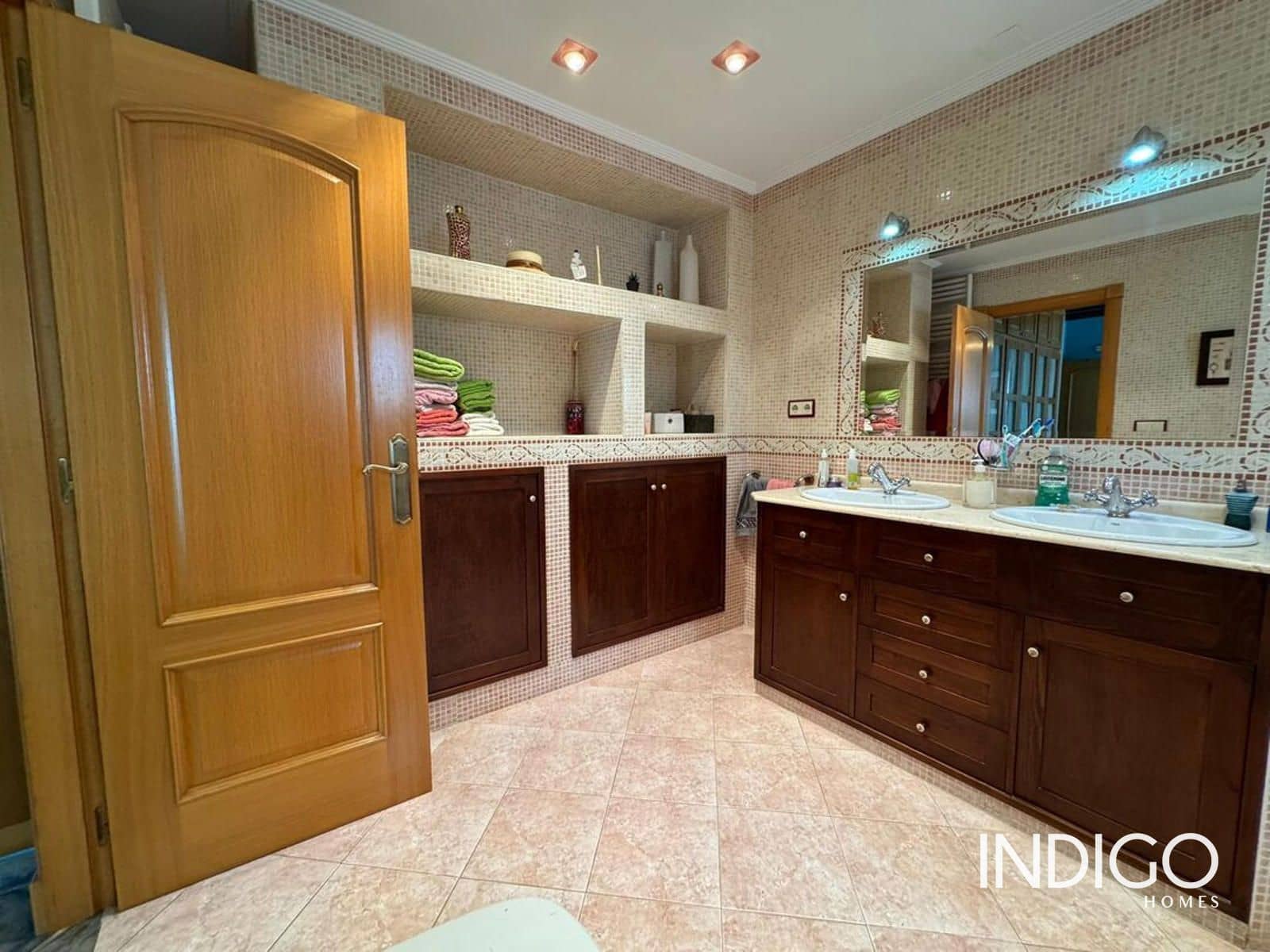 4 chambre Villa/Maison à vendre à San Vicente / Sant Vicent del Raspeig avec piscine garage - 550 000 € (Ref: 9355327)