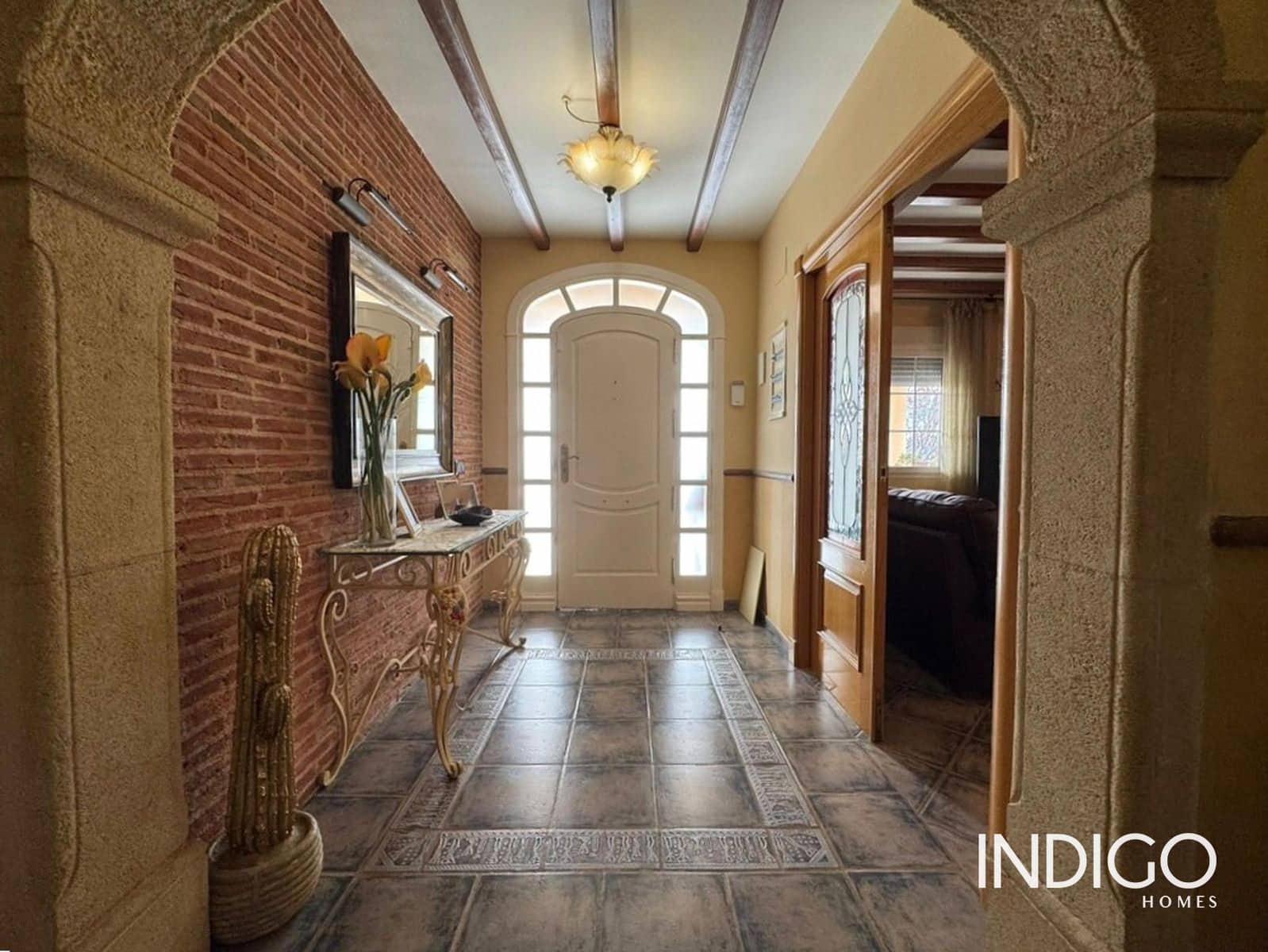 4 chambre Villa/Maison à vendre à San Vicente / Sant Vicent del Raspeig avec piscine garage - 550 000 € (Ref: 9355327)