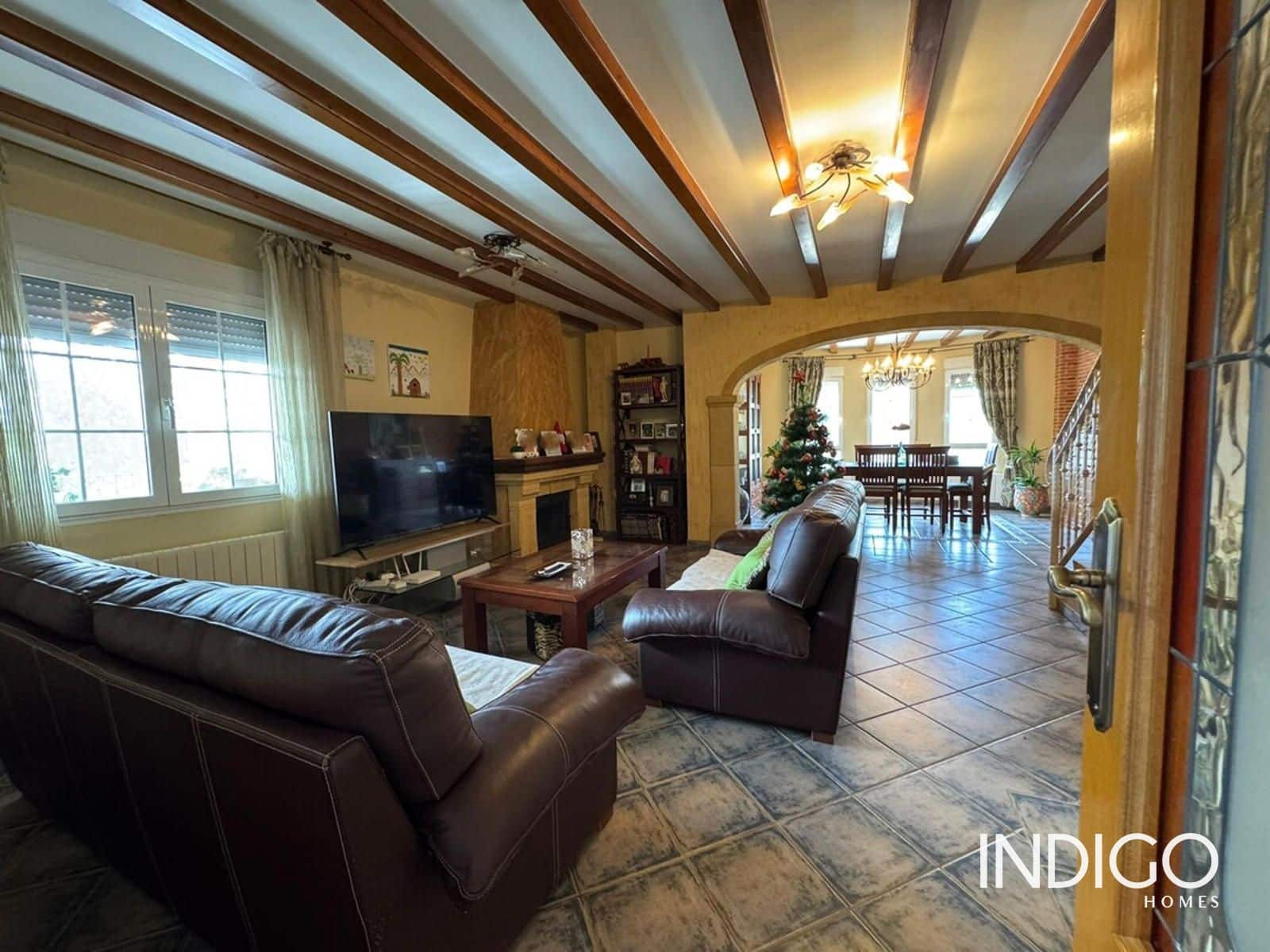 4 chambre Villa/Maison à vendre à San Vicente / Sant Vicent del Raspeig avec piscine garage - 550 000 € (Ref: 9355327)