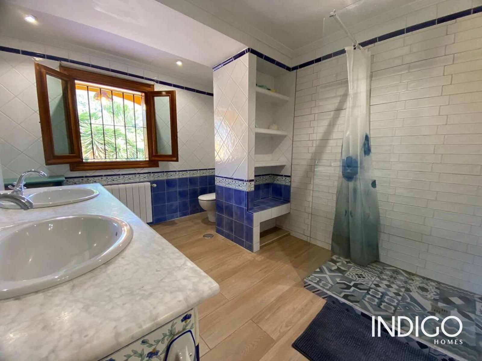 Chalet de 5 habitaciones en Muchamiel / Mutxamel en venta con piscina garaje - 795.000 € (Ref: 9357497)