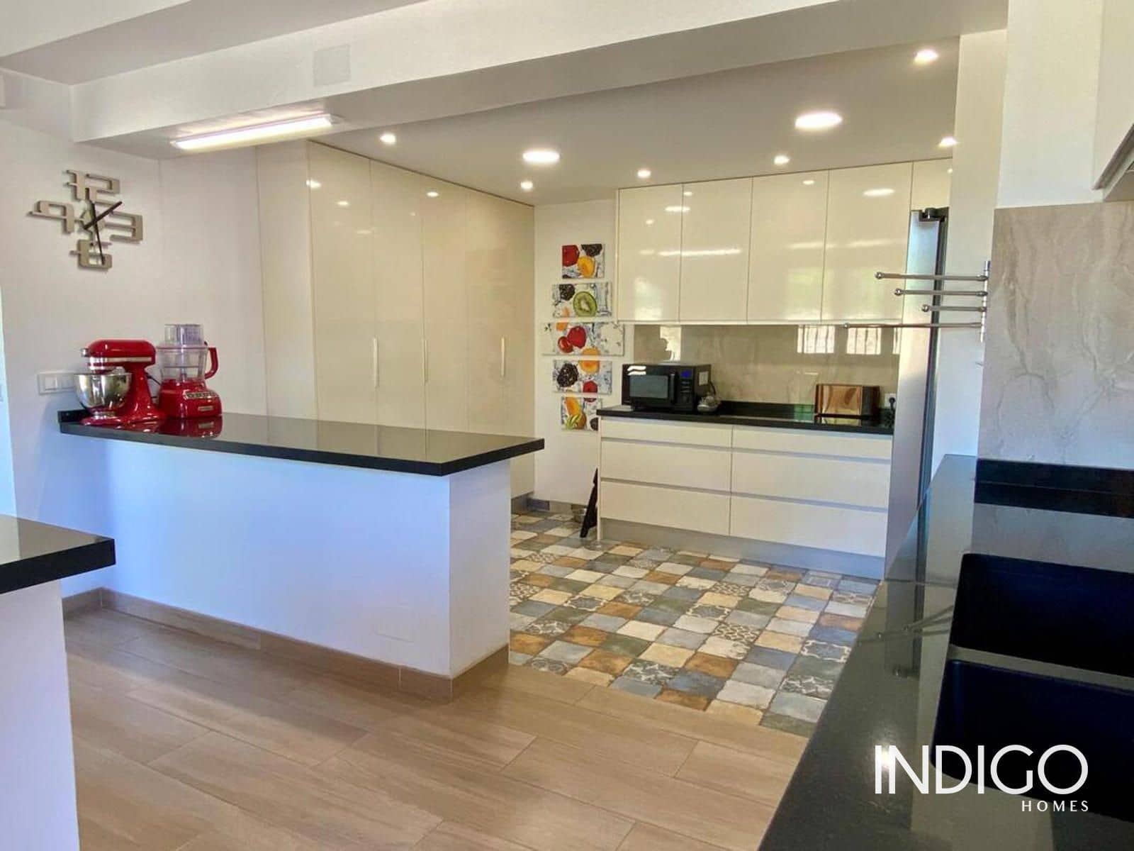 Chalet de 5 habitaciones en Muchamiel / Mutxamel en venta con piscina garaje - 795.000 € (Ref: 9357497)