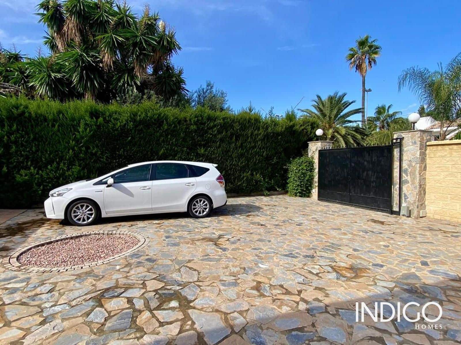 Chalet de 5 habitaciones en Muchamiel / Mutxamel en venta con piscina garaje - 795.000 € (Ref: 9357497)