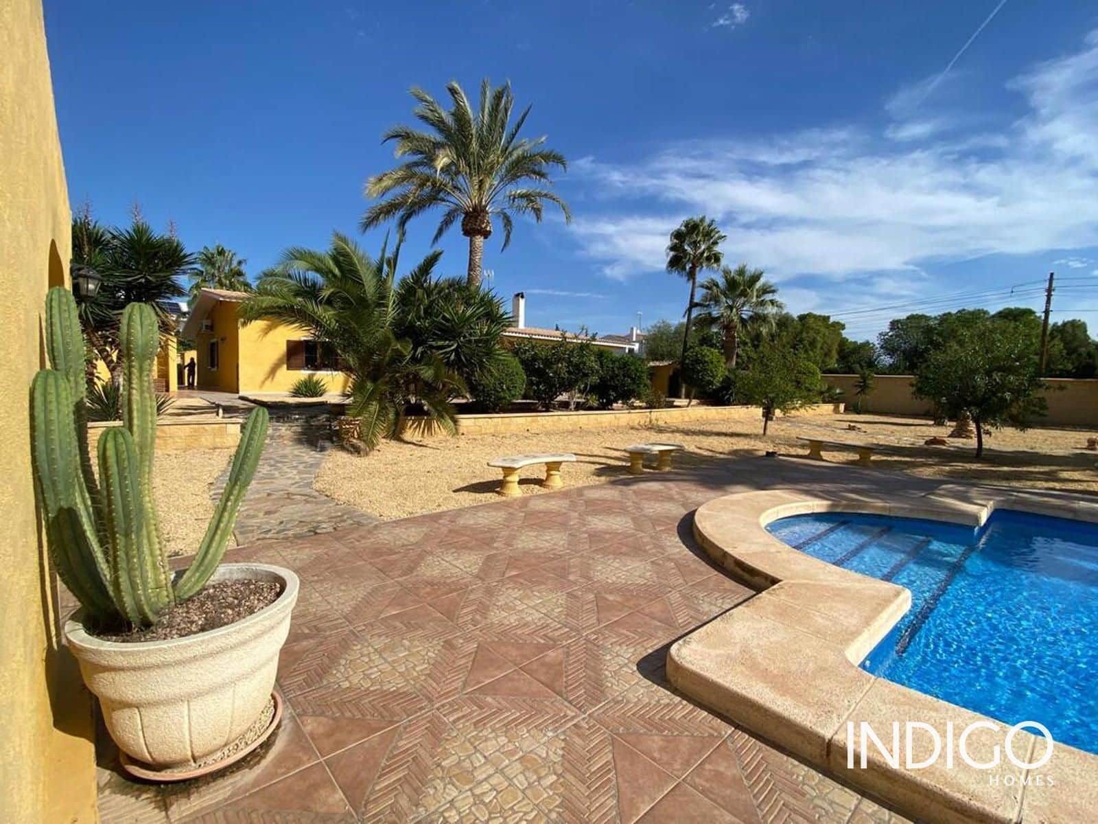 Chalet de 5 habitaciones en Muchamiel / Mutxamel en venta con piscina garaje - 795.000 € (Ref: 9357497)