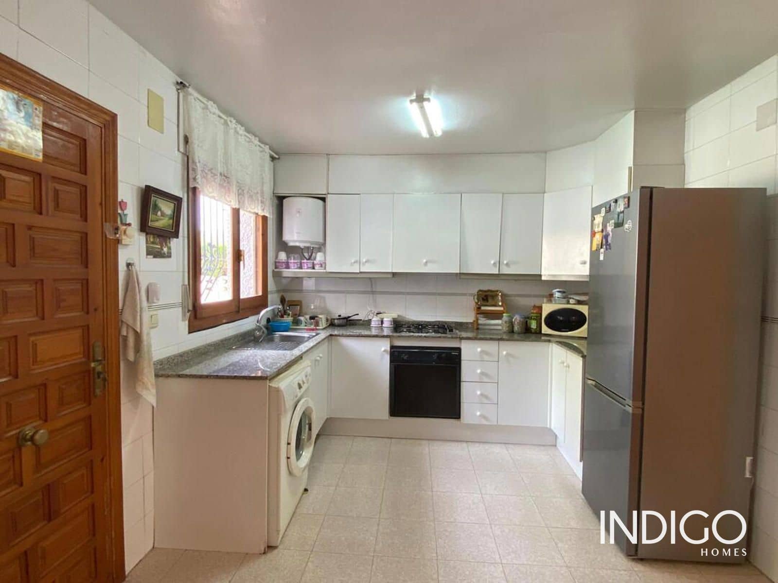 4 quarto Casa em Banda para venda em San Vicente / Sant Vicent del Raspeig com garagem - 355 000 € (Ref: 9369145)