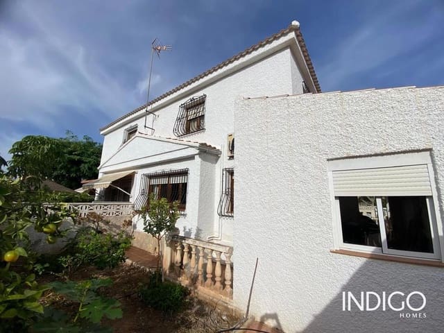 4 makuuhuone Omakotitalo myytävänä paikassa San Vicente / Sant Vicent del Raspeig mukana 
autotalli - 355 000 € (Ref: 9369145)