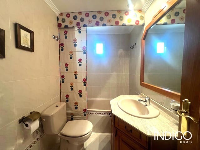 3 soveværelse Lejlighed til leje i Muchamiel / Mutxamel - € 990 (Ref: 9428175)