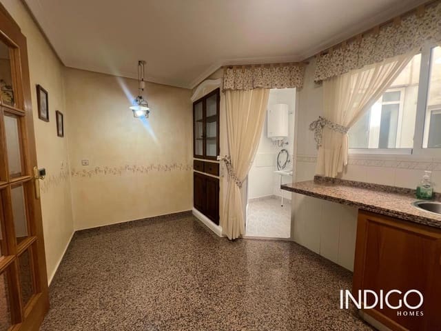 3 soveværelse Lejlighed til leje i Muchamiel / Mutxamel - € 990 (Ref: 9428175)