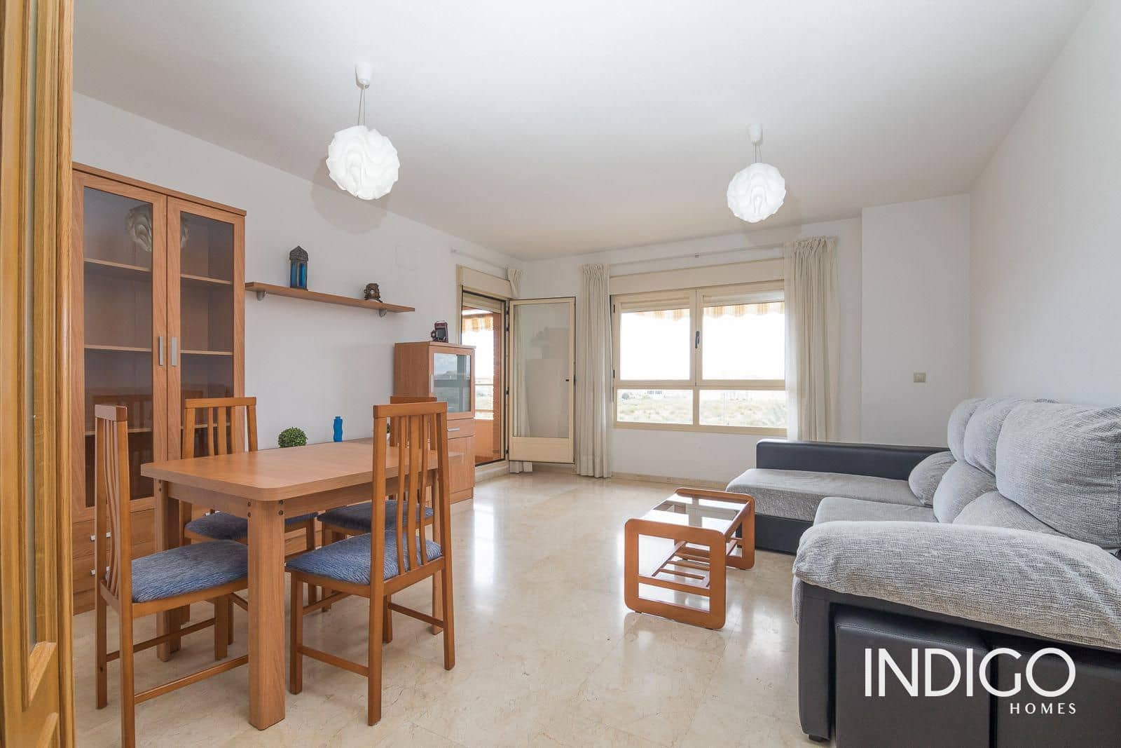 3 bedroom Flat for rent in Alicante / Alacant city with pool garage - € 1,200 (Ref: 9478998)