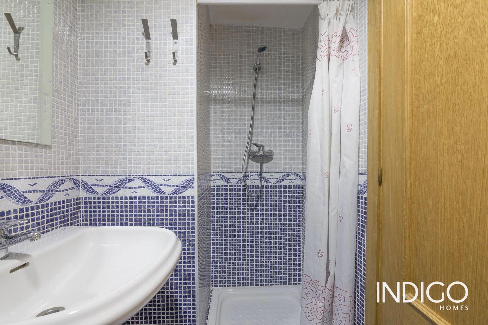 3 bedroom Flat for rent in Alicante / Alacant city with pool garage - € 1,200 (Ref: 9478998)