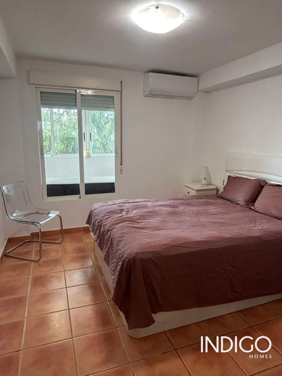 2 quarto Casa em Banda para arrendar em Cabo de las Huertas com piscina garagem - 1 050 € (Ref: 9525272)