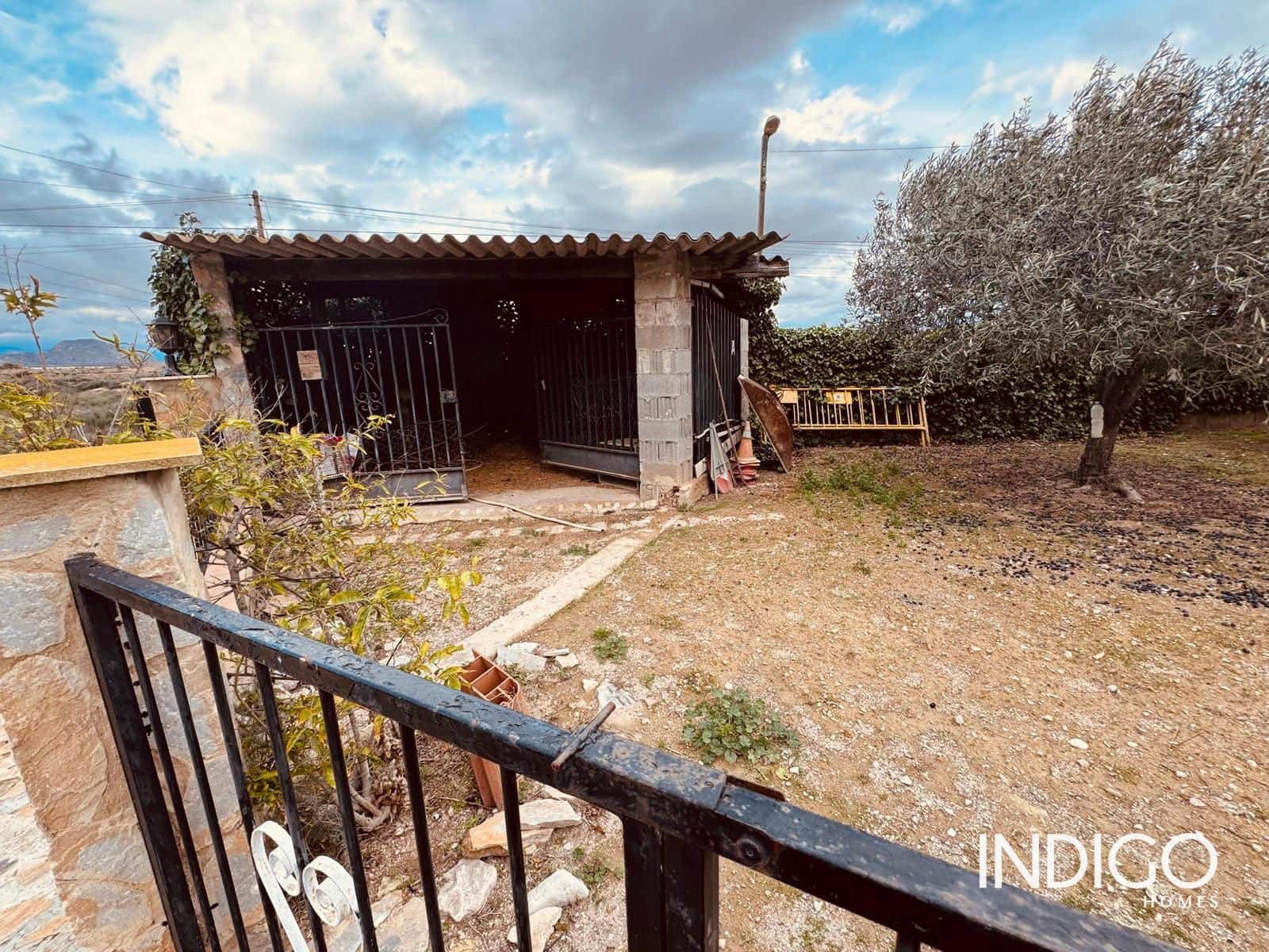 3 bedroom Villa for sale in San Vicente / Sant Vicent del Raspeig with pool garage - € 330,000 (Ref: 9529021)