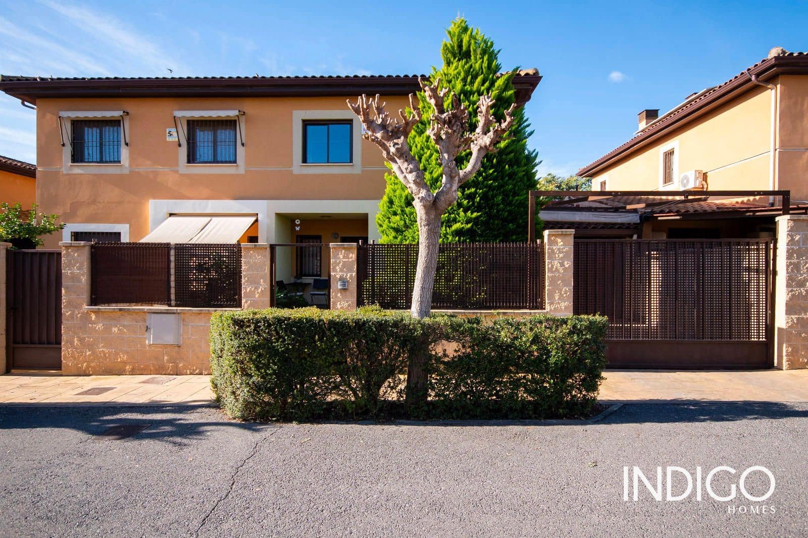 3 bedroom Townhouse for sale in Muchamiel / Mutxamel with pool garage - € 529,000 (Ref: 9554255)