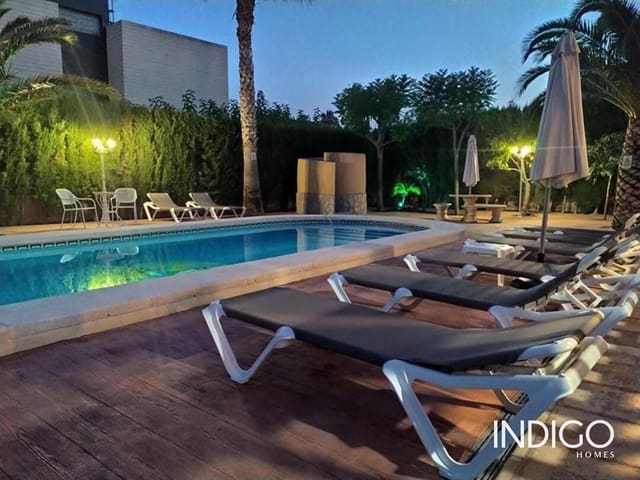 5 soveværelse Villa til salg i Muchamiel / Mutxamel med swimmingpool garage - € 520.000 (Ref: 9583173)