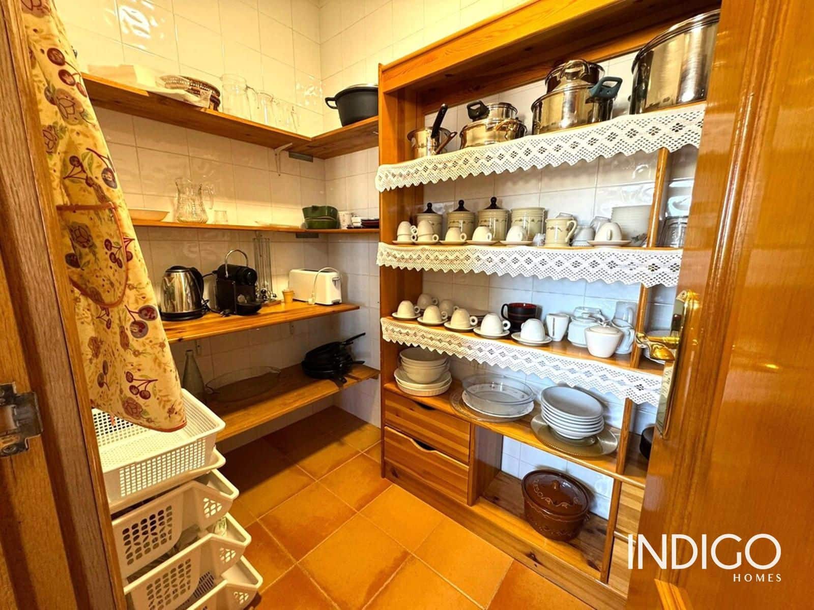 5 soveværelse Villa til salg i Muchamiel / Mutxamel med swimmingpool garage - € 520.000 (Ref: 9583173)