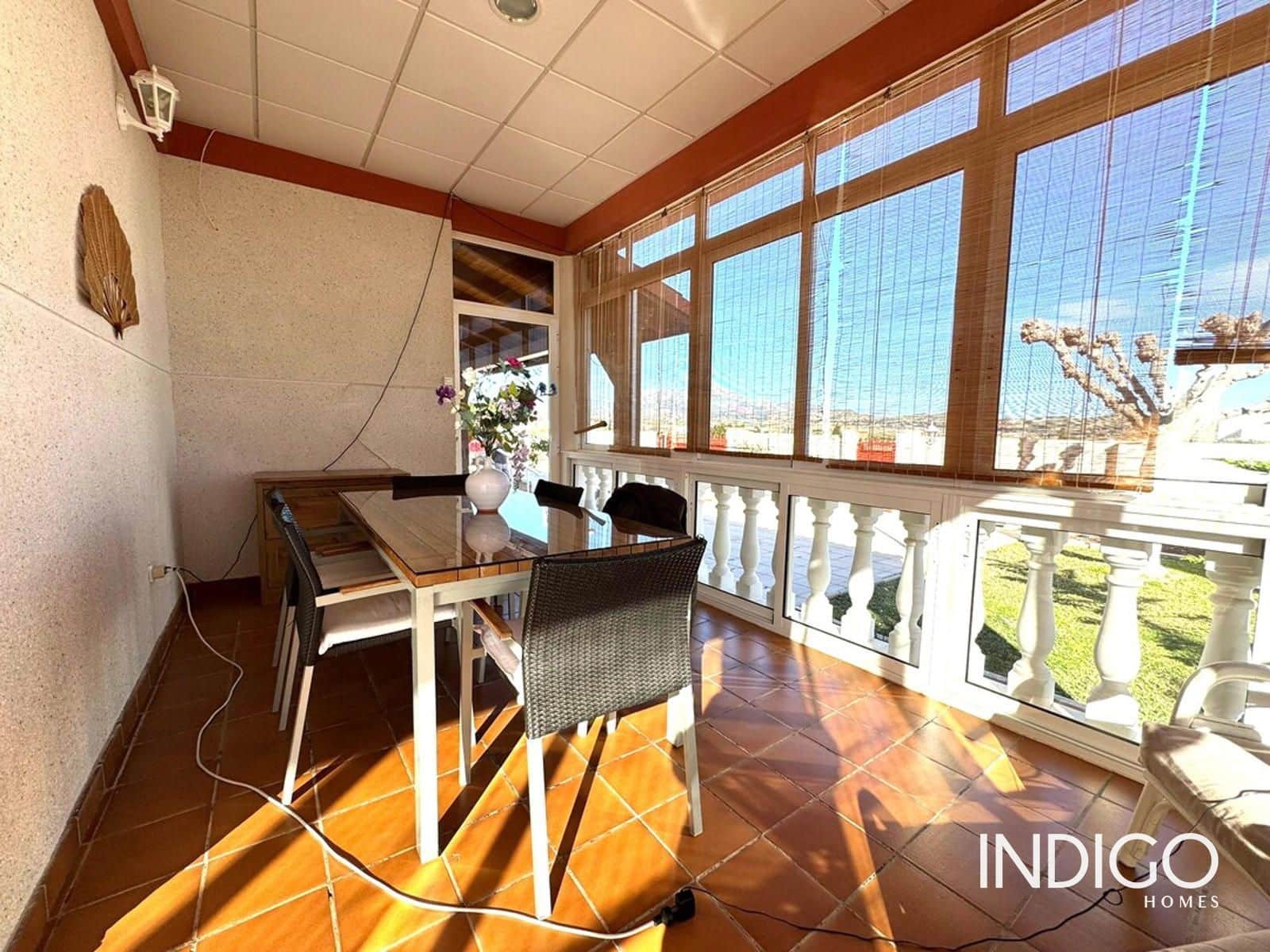 5 soveværelse Villa til salg i Muchamiel / Mutxamel med swimmingpool garage - € 520.000 (Ref: 9583173)