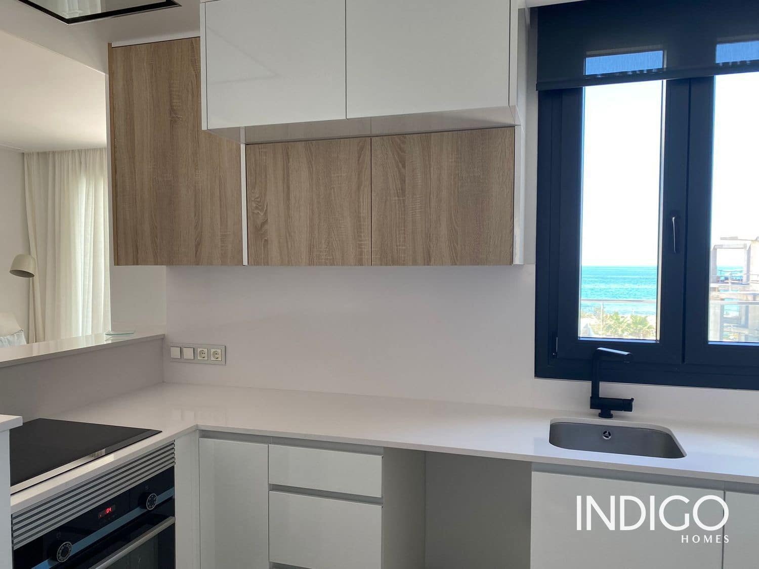 2 bedroom Flat for sale in Denia with pool garage - € 355,000 (Ref: 9614580)