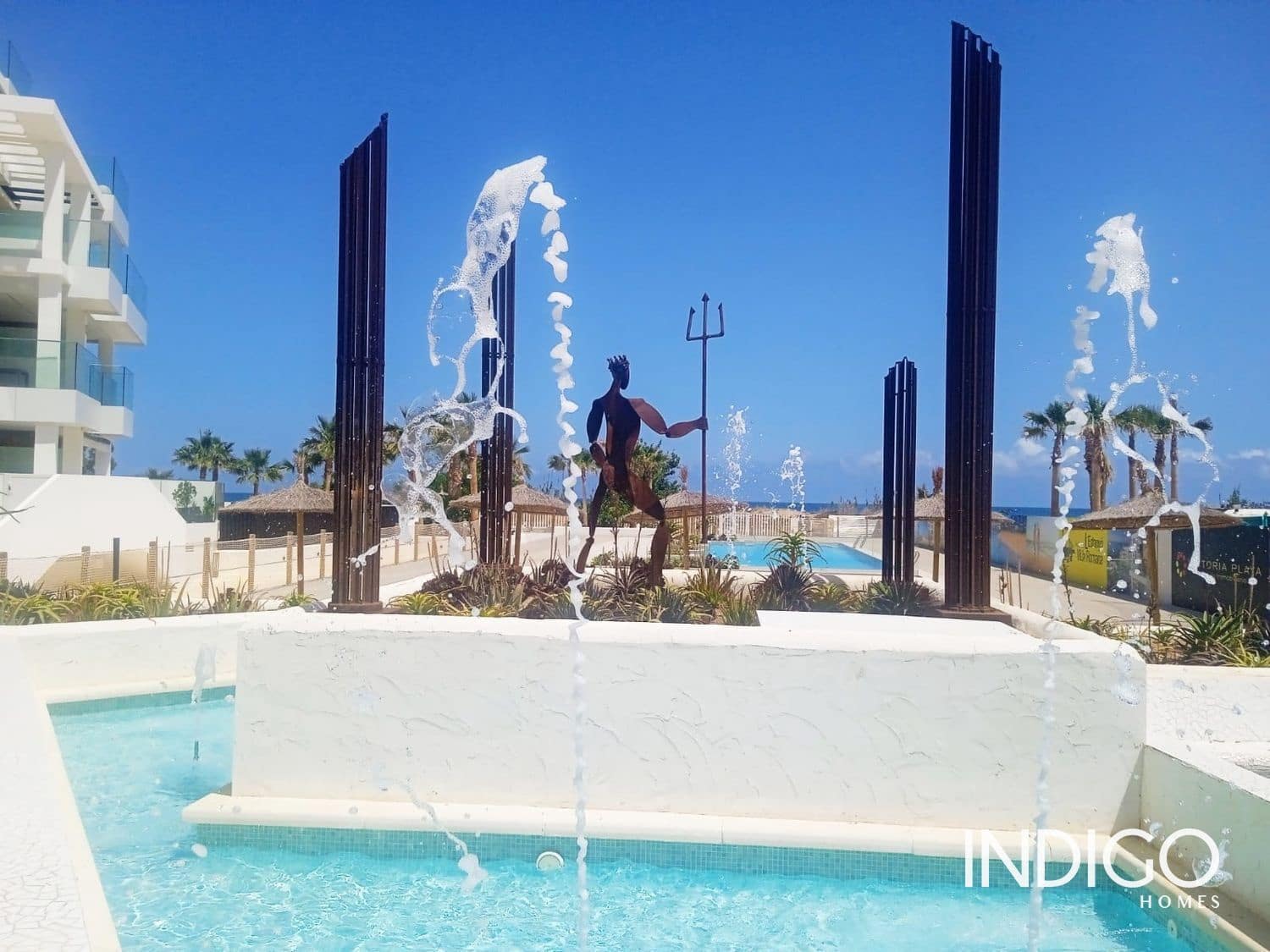 2 bedroom Flat for sale in Denia with pool garage - € 355,000 (Ref: 9614580)