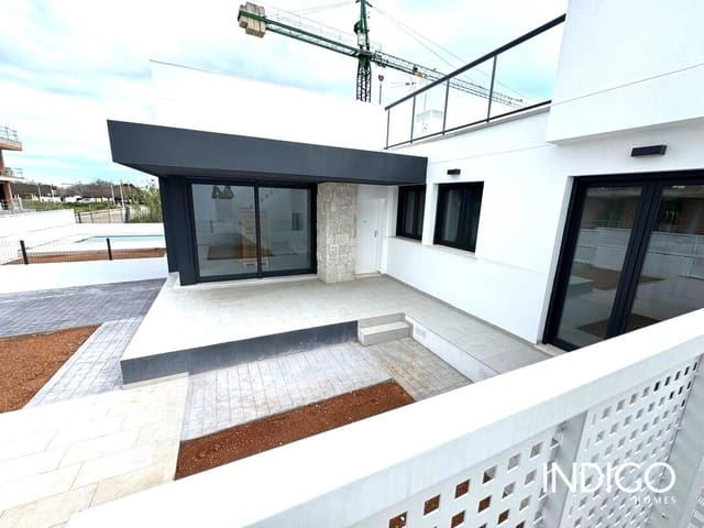 Chalet de 3 habitaciones en Dénia en venta con piscina garaje - 415.000 € (Ref: 9618465)