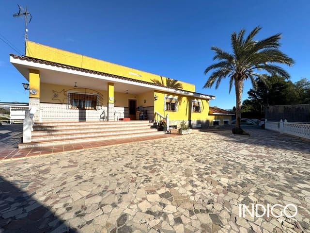 3 sypialnia Willa na sprzedaż w San Vicente / Sant Vicent del Raspeig z basenem garażem - 480 000 € (Ref: 9632786)