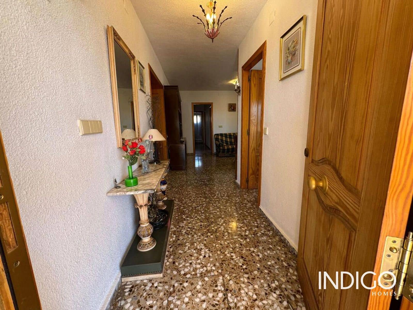 6 bedroom Villa for sale in San Vicente / Sant Vicent del Raspeig with pool garage - € 450,000 (Ref: 9707955)