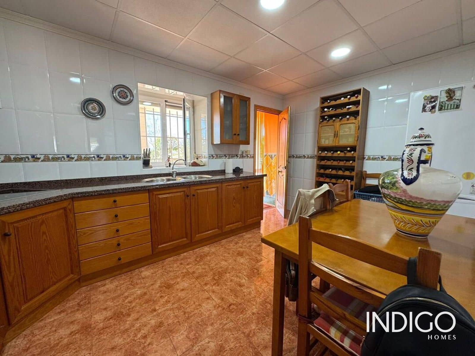 6 bedroom Villa for sale in San Vicente / Sant Vicent del Raspeig with pool garage - € 450,000 (Ref: 9707955)