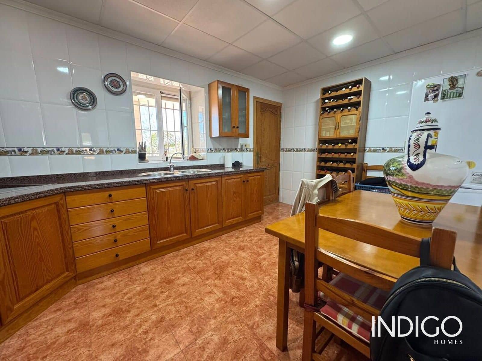 6 bedroom Villa for sale in San Vicente / Sant Vicent del Raspeig with pool garage - € 450,000 (Ref: 9707955)