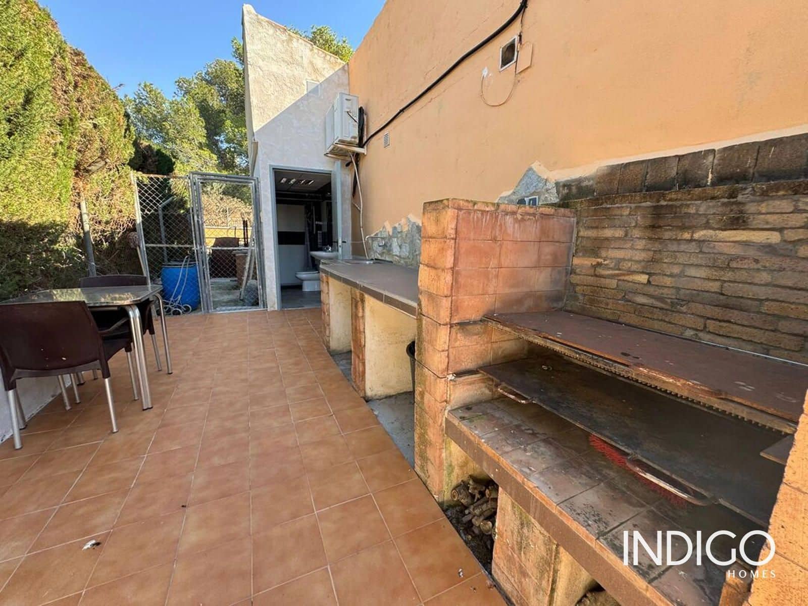 6 bedroom Villa for sale in San Vicente / Sant Vicent del Raspeig with pool garage - € 450,000 (Ref: 9707955)