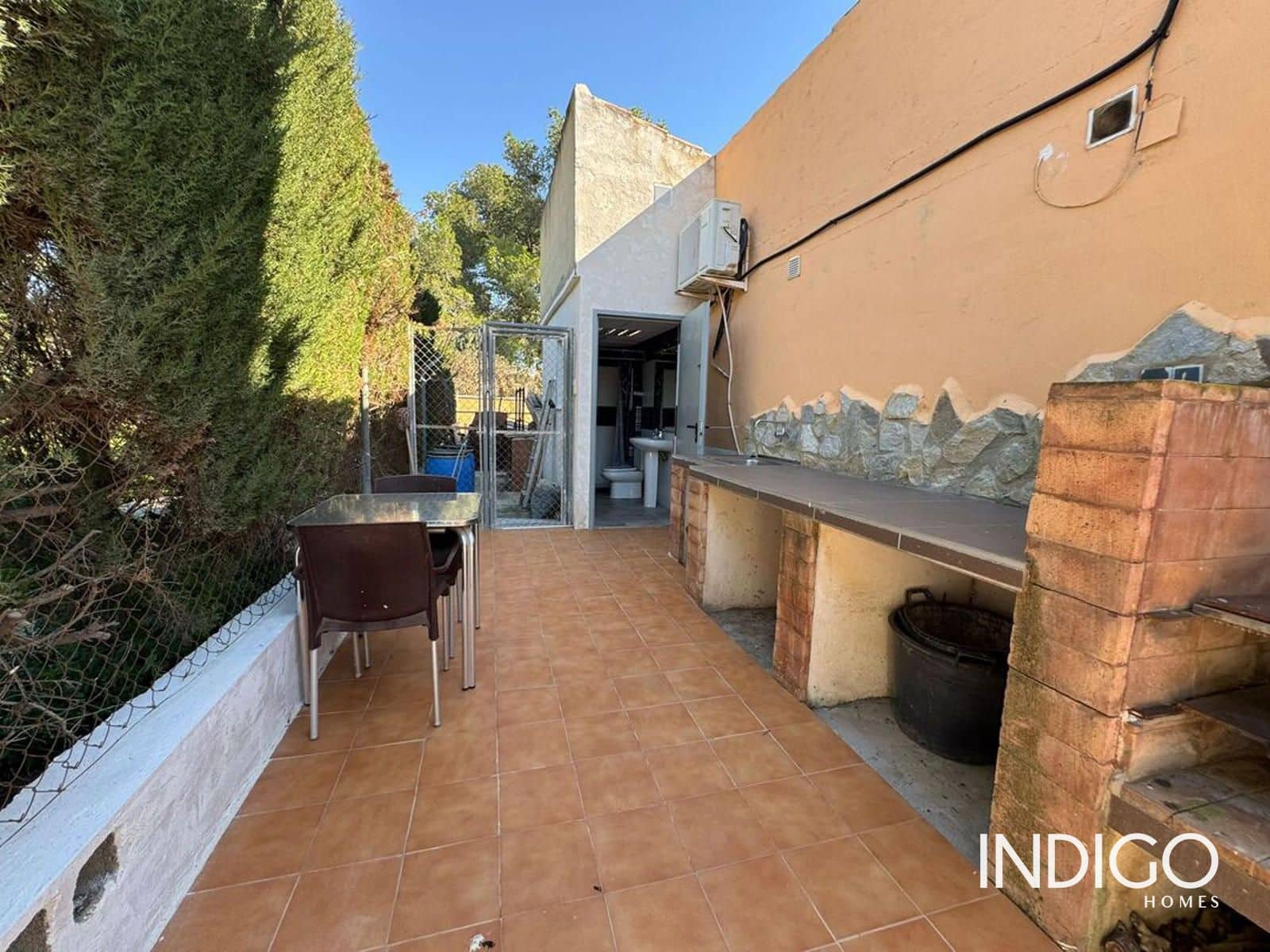 6 bedroom Villa for sale in San Vicente / Sant Vicent del Raspeig with pool garage - € 450,000 (Ref: 9707955)