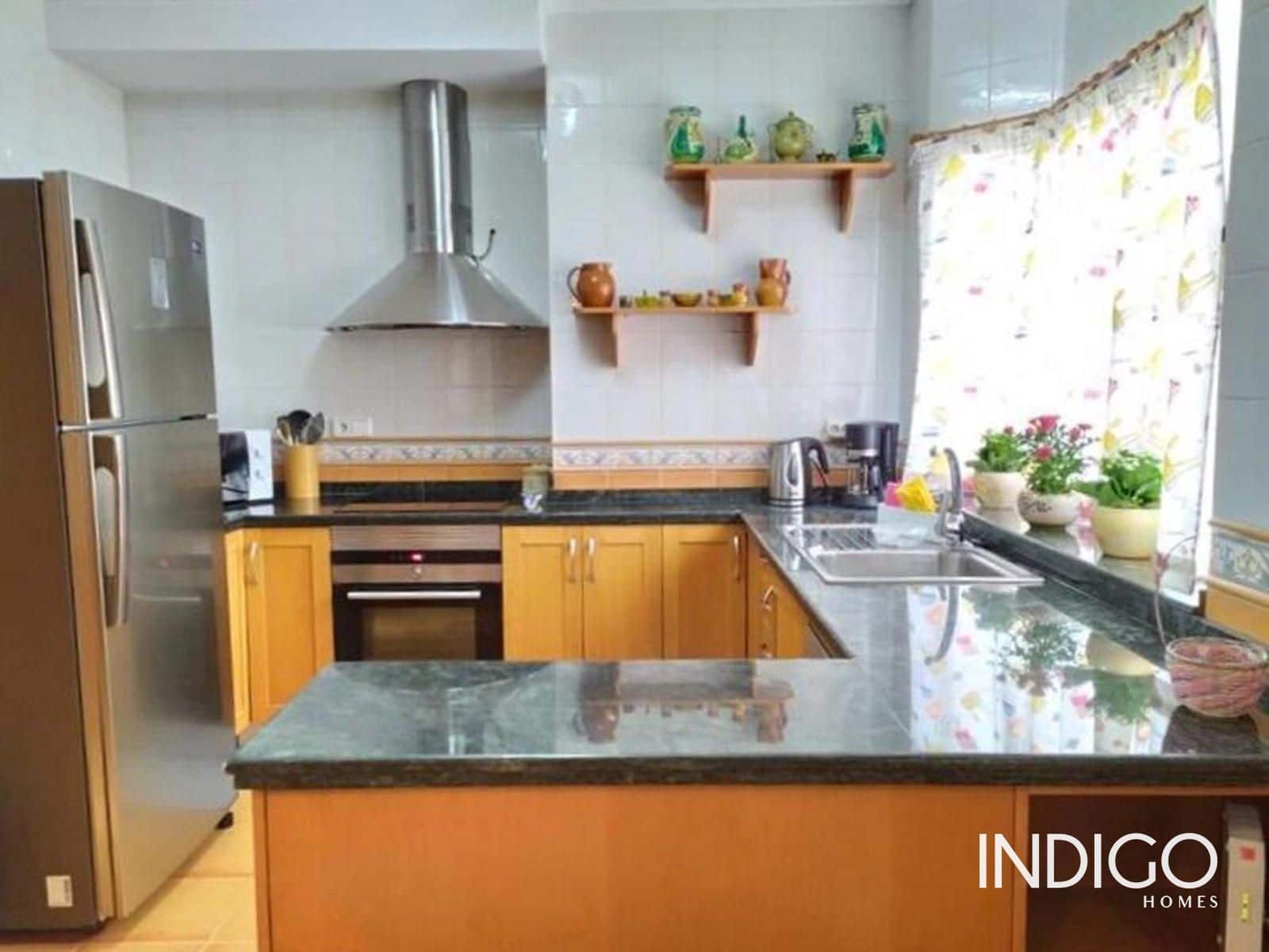 5 chambre Villa/Maison à vendre à Muchamiel / Mutxamel avec piscine garage - 520 000 € (Ref: 9716749)