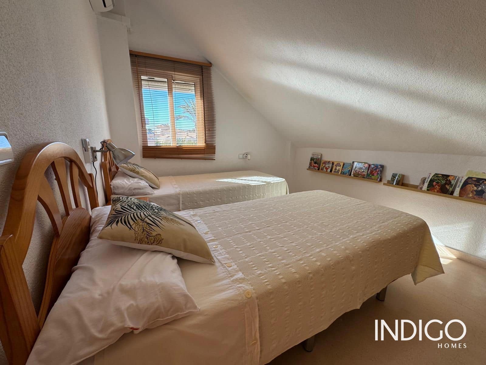 5 chambre Villa/Maison à vendre à Muchamiel / Mutxamel avec piscine garage - 520 000 € (Ref: 9716749)