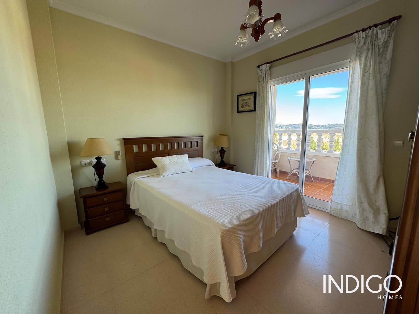 5 chambre Villa/Maison à vendre à Muchamiel / Mutxamel avec piscine garage - 520 000 € (Ref: 9716749)