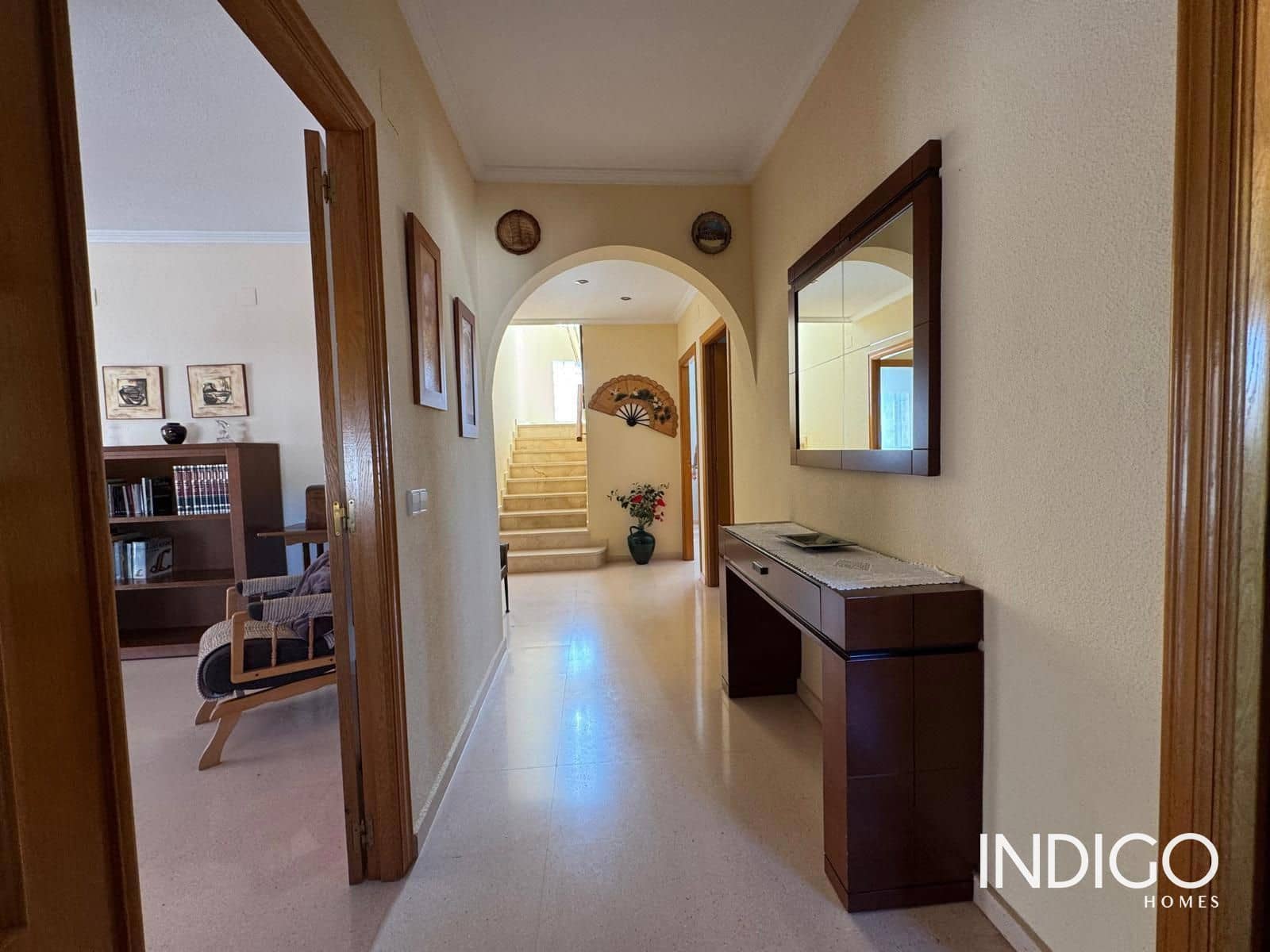 5 chambre Villa/Maison à vendre à Muchamiel / Mutxamel avec piscine garage - 520 000 € (Ref: 9716749)