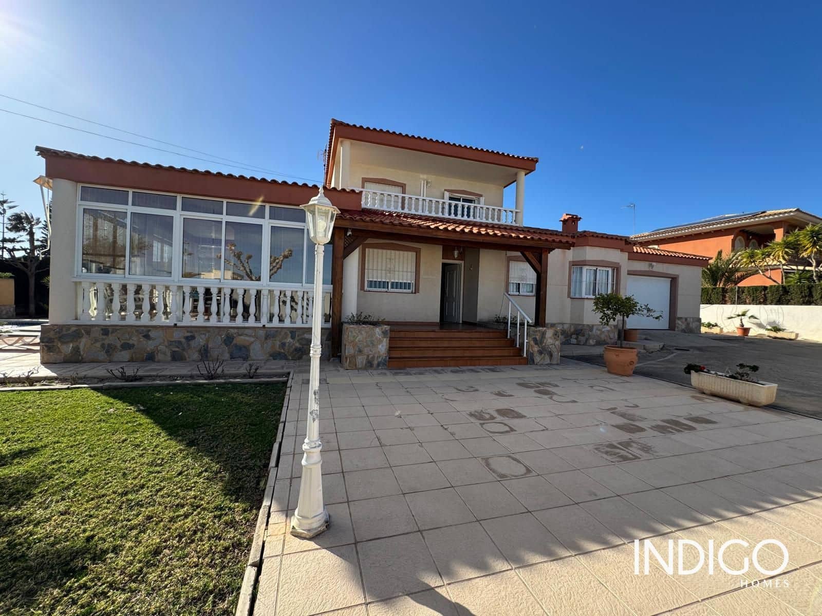 5 chambre Villa/Maison à vendre à Muchamiel / Mutxamel avec piscine garage - 520 000 € (Ref: 9716749)