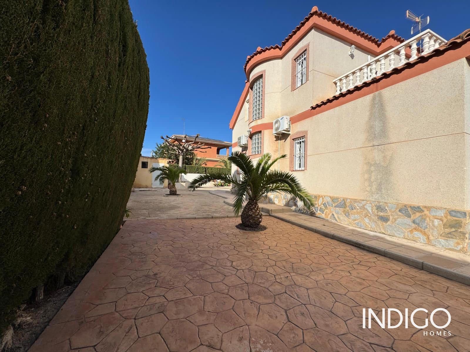 5 chambre Villa/Maison à vendre à Muchamiel / Mutxamel avec piscine garage - 520 000 € (Ref: 9716749)