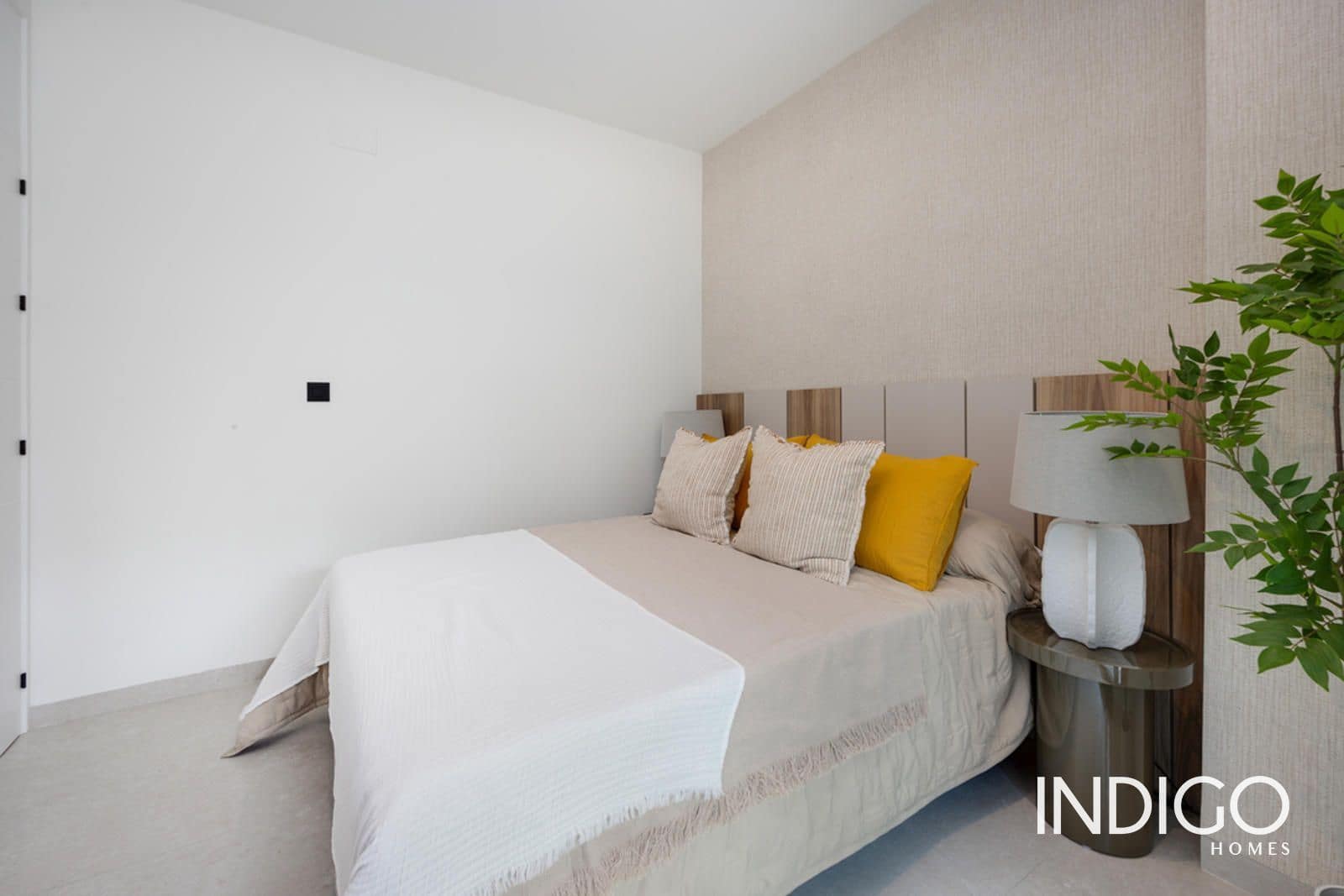 2 bedroom Flat for sale in Guardamar del Segura with pool garage - € 245,000 (Ref: 9859065)