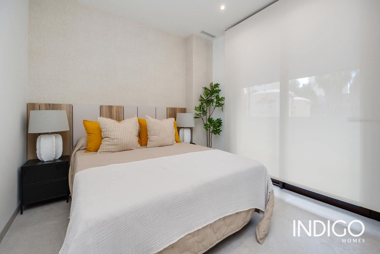 2 bedroom Flat for sale in Guardamar del Segura with pool garage - € 245,000 (Ref: 9859065)
