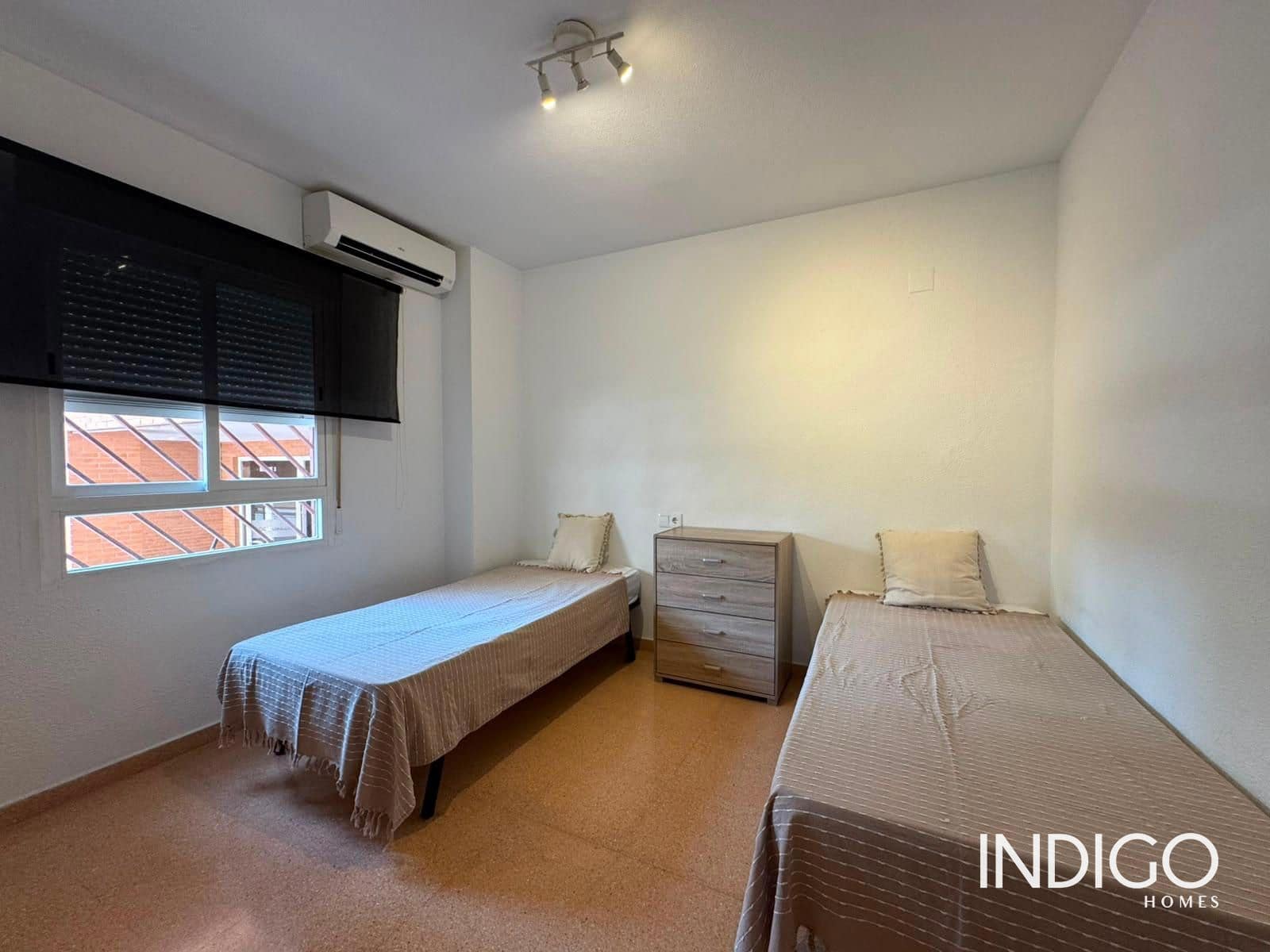 2 bedroom Flat for sale in Playa de San Juan with pool garage - € 315,000 (Ref: 9968915)
